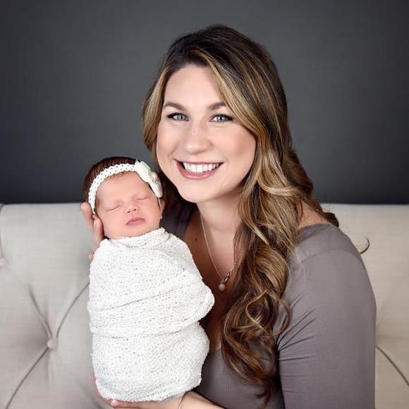 Meet your Posher, Stacy - Picture 1 of 1